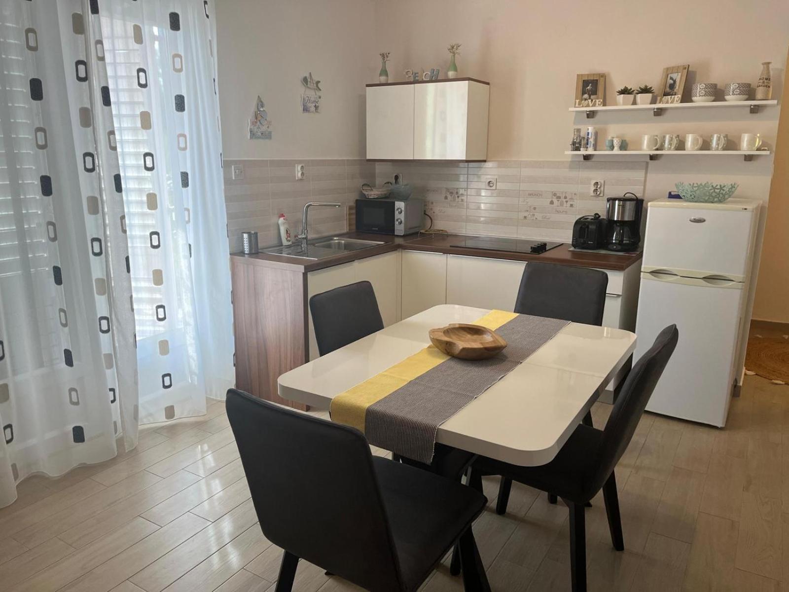 Apartmani Anica Risika Eksteriør billede